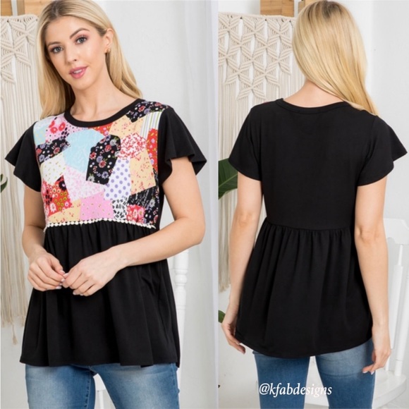 🤍Black Shirring Top with Ruffle Sleeves and Contrast Design🤍 - Picture 4 of 4